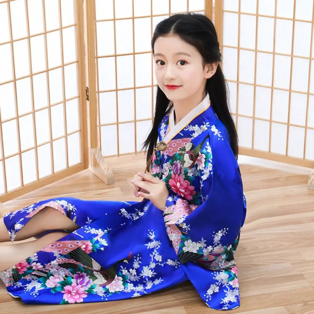 Girl Kimono Katana